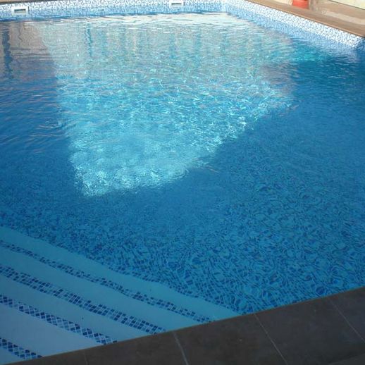 Piscinas Oruña agua de piscina