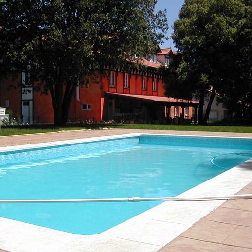 Piscinas Oruña piscina limpia